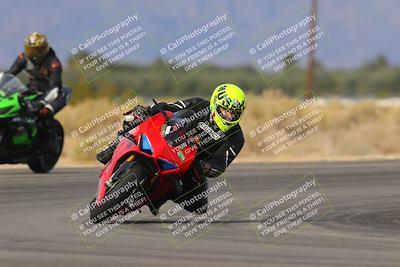 media/Nov-26-2023-TrackXperience (Sun) [[5492a056a2]]/Level 1/Session 3 (Turn 16)/